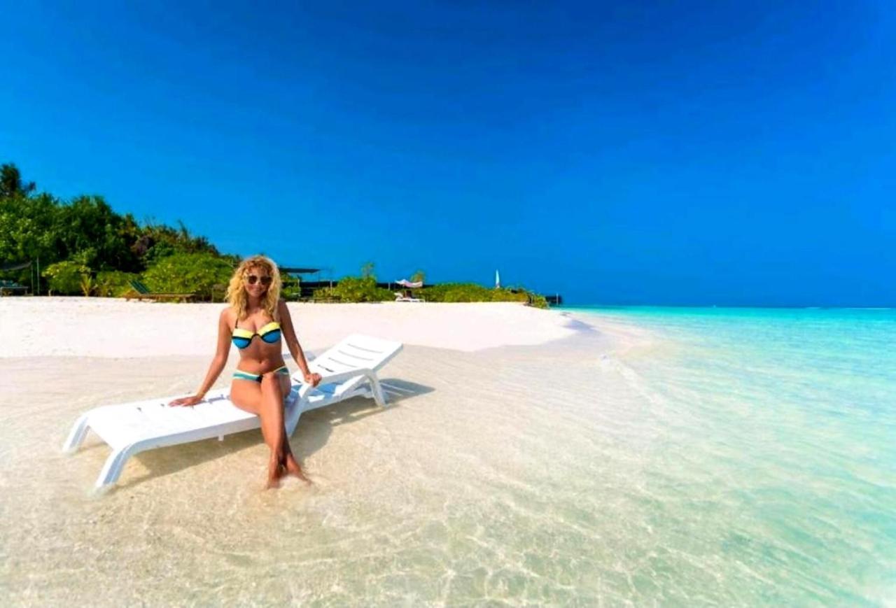 Sunset Beach View Dhangethi Bagian luar foto